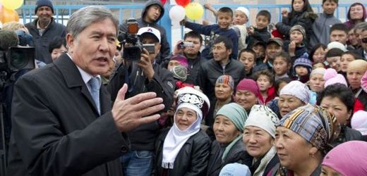 Nový kyrgyzský prezident Almazbek Atambajev.